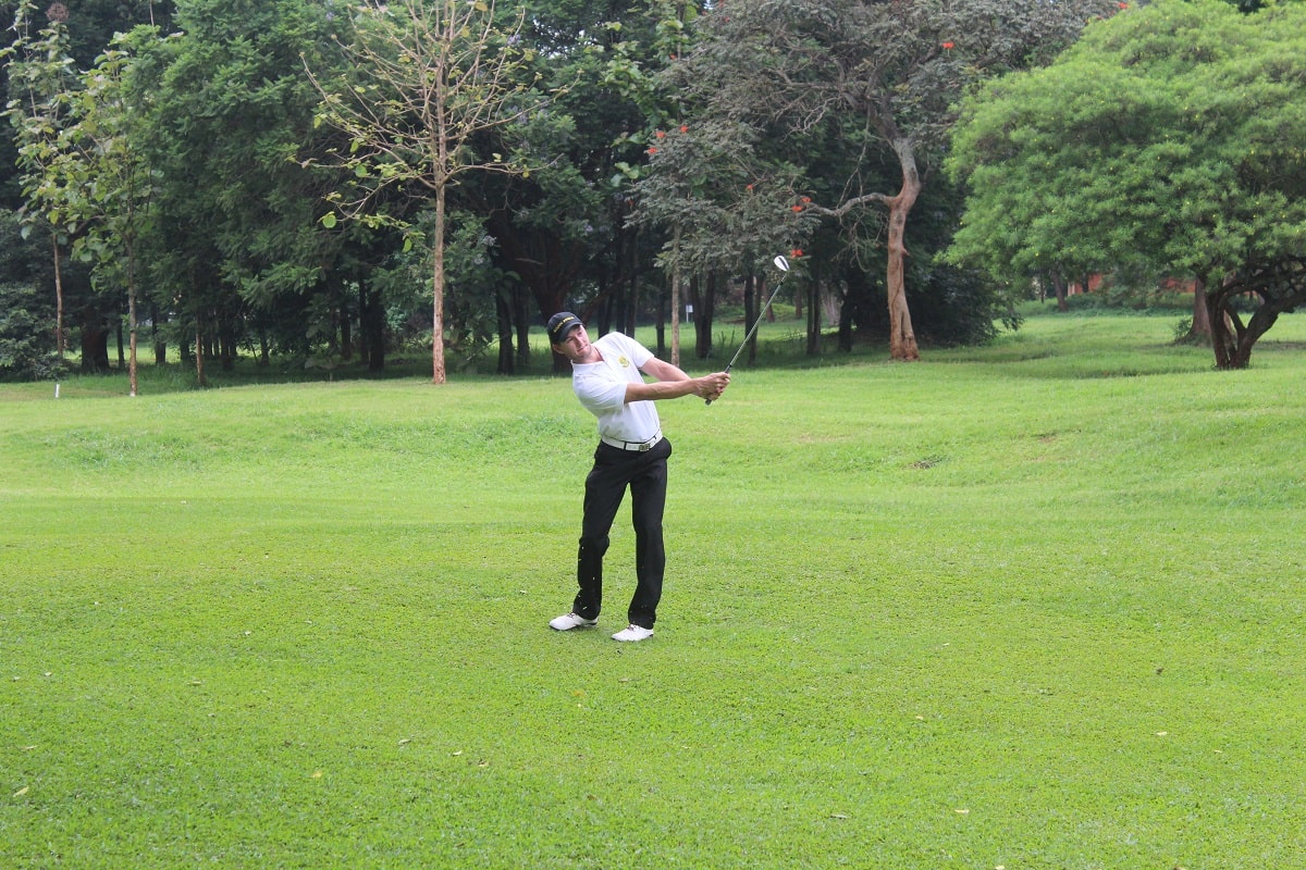 4 Days Uganda Golf and Gorilla Trekking Safari