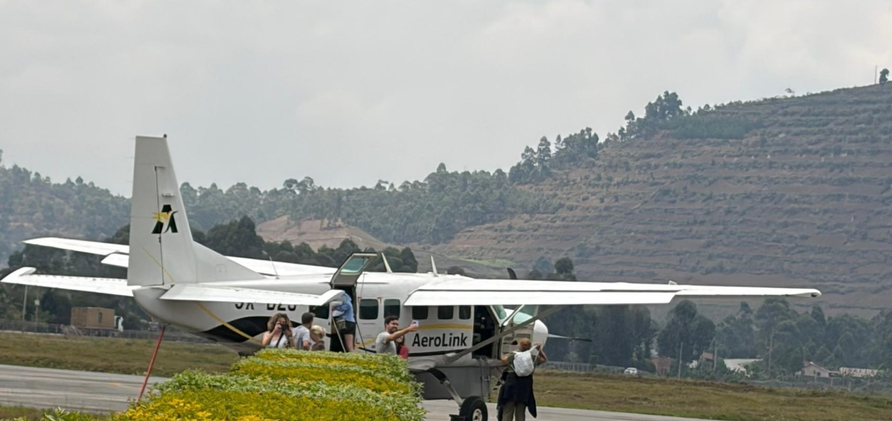 3 Days Bwindi Gorilla Flying Safari – Private safari journey